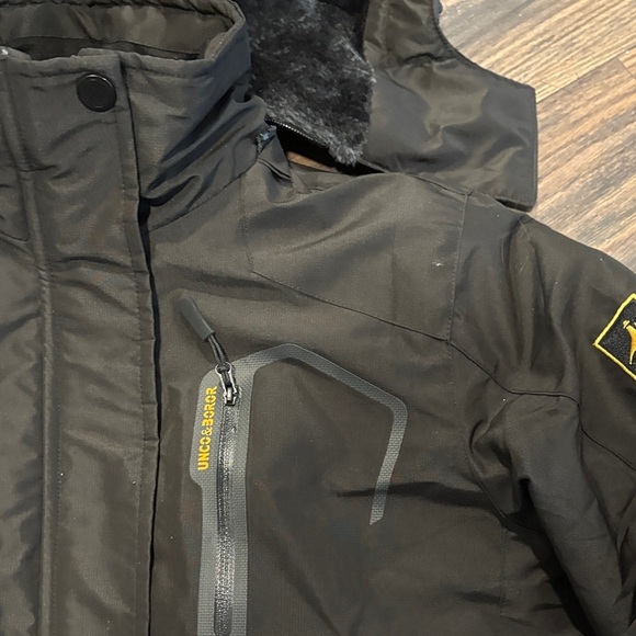 Black Hooded Jacket with Yellow Accents by Uncover & Boror V.A. Tor 189 (small) - Picture 3 of 12